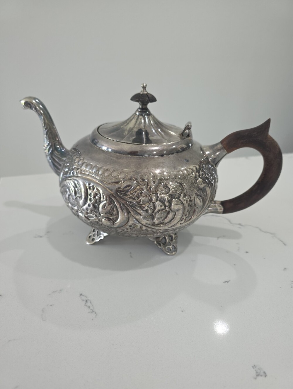 Vintage ALDA'S Ornate Silver-Plated Teapot.